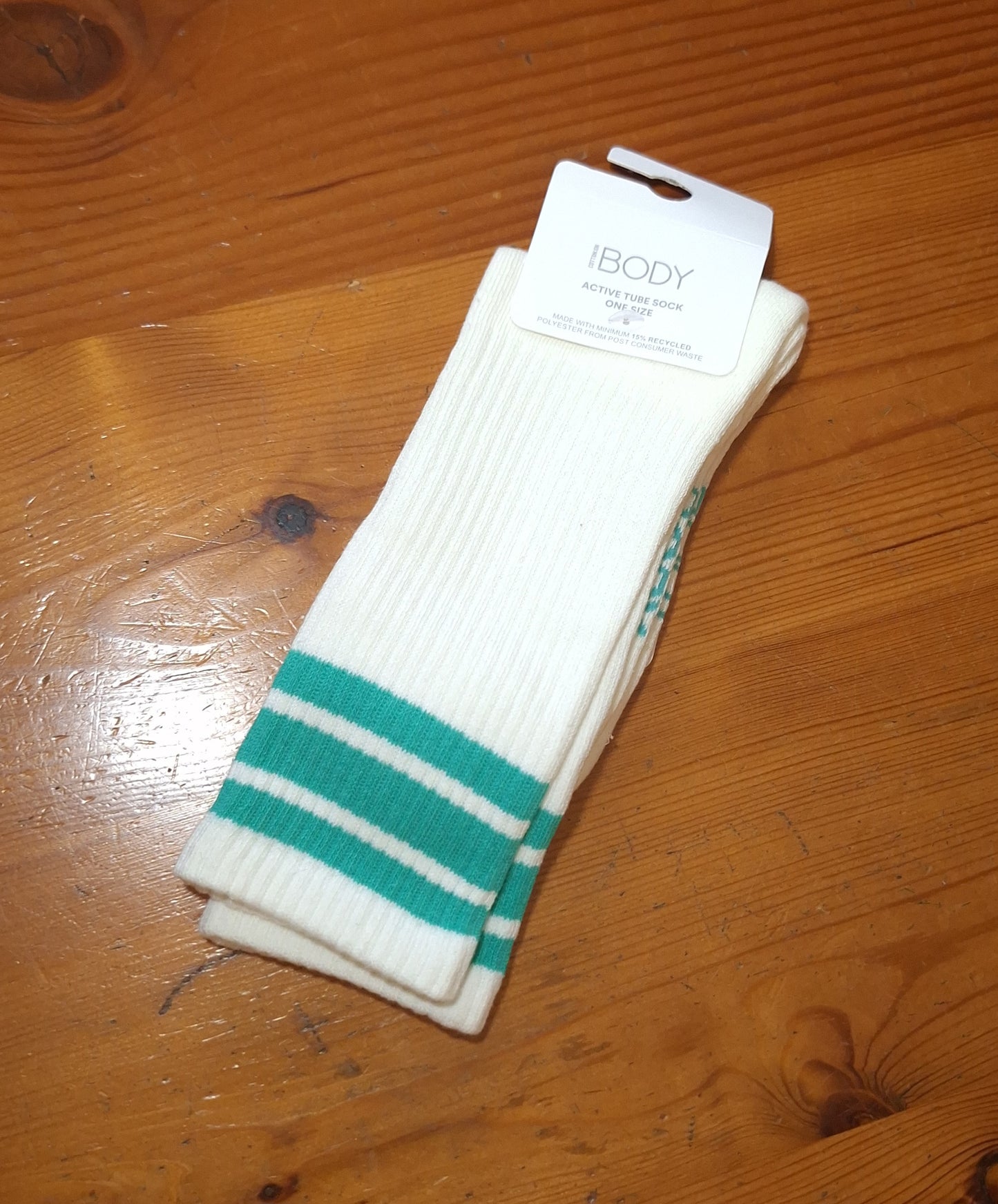 Cotton On Active Tube Sock's Colour: Coconut Milk/Arcadia Green