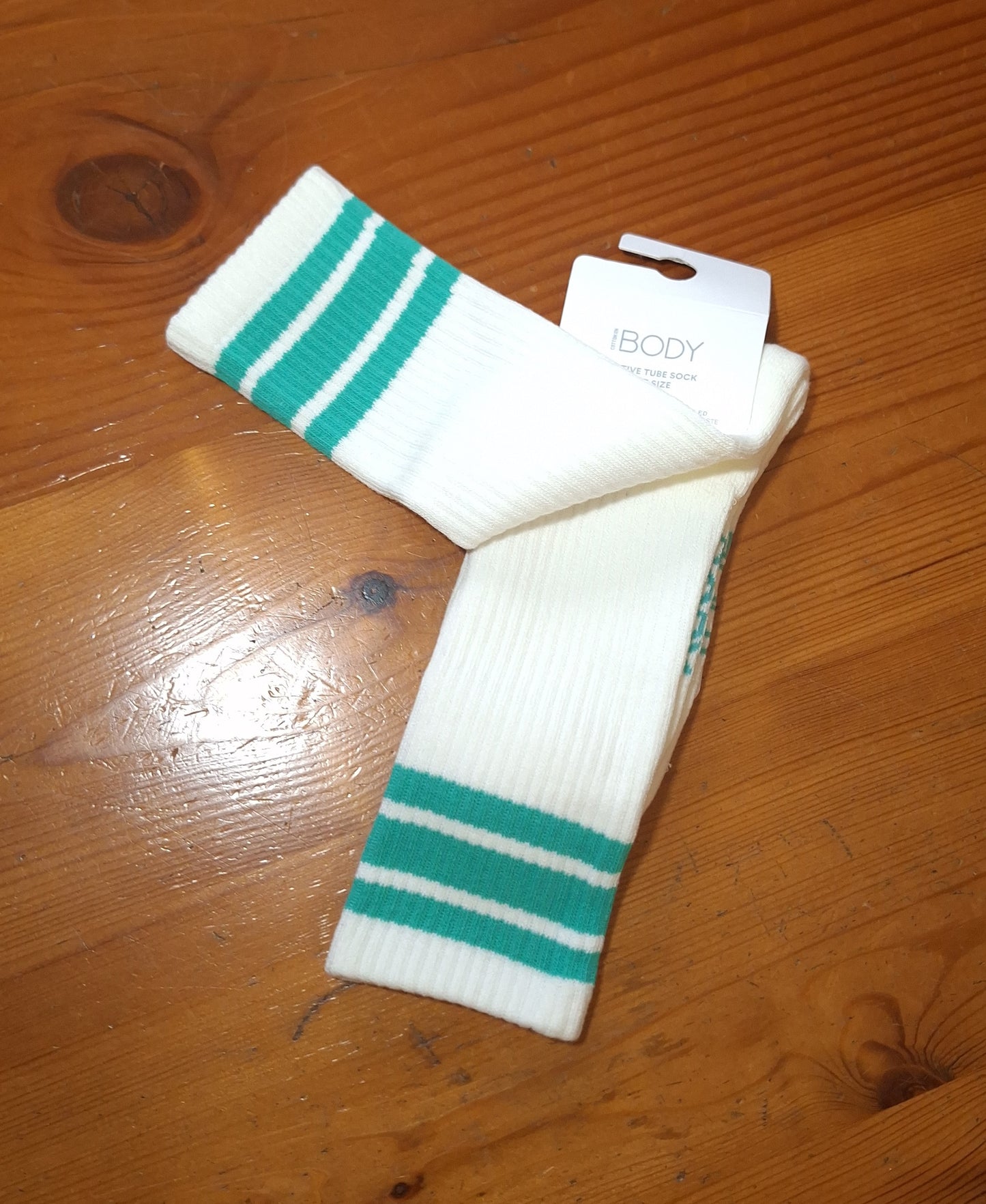 Cotton On Active Tube Sock's Colour: Coconut Milk/Arcadia Green